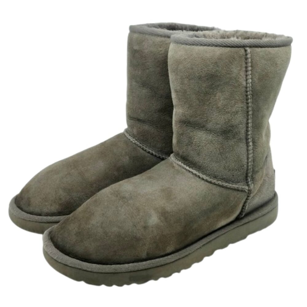 UGG~ Classic Short II~SHEARLING SUEDE WOMEN'S ANKLE BOOTS~in GRAY SIZE 9